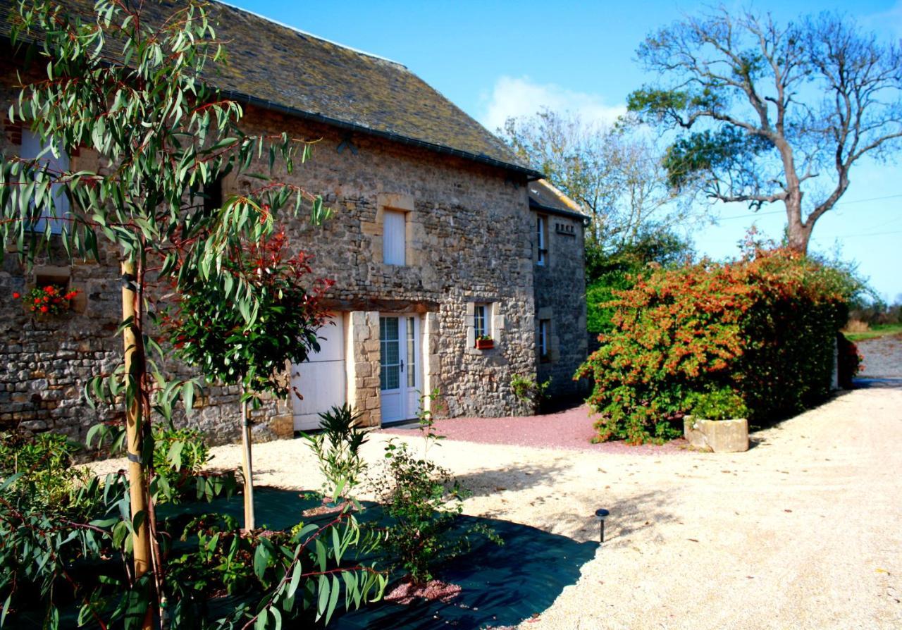 Maison 2 Chambres Avec Espace Exterieur Prive Et Petit-Dejeuner En Supplement - Fait-Maison Et Produits Locaux Vierville-sur-Mer Exterior foto
